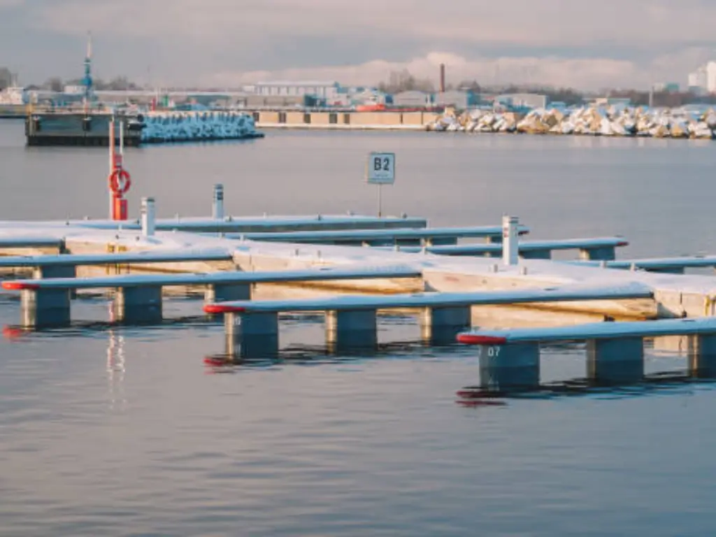 Types of Floating Docks2