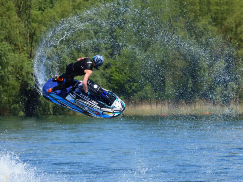 Jet Ski Tricks 101 Hiseadock