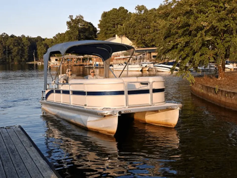 bateau ponton