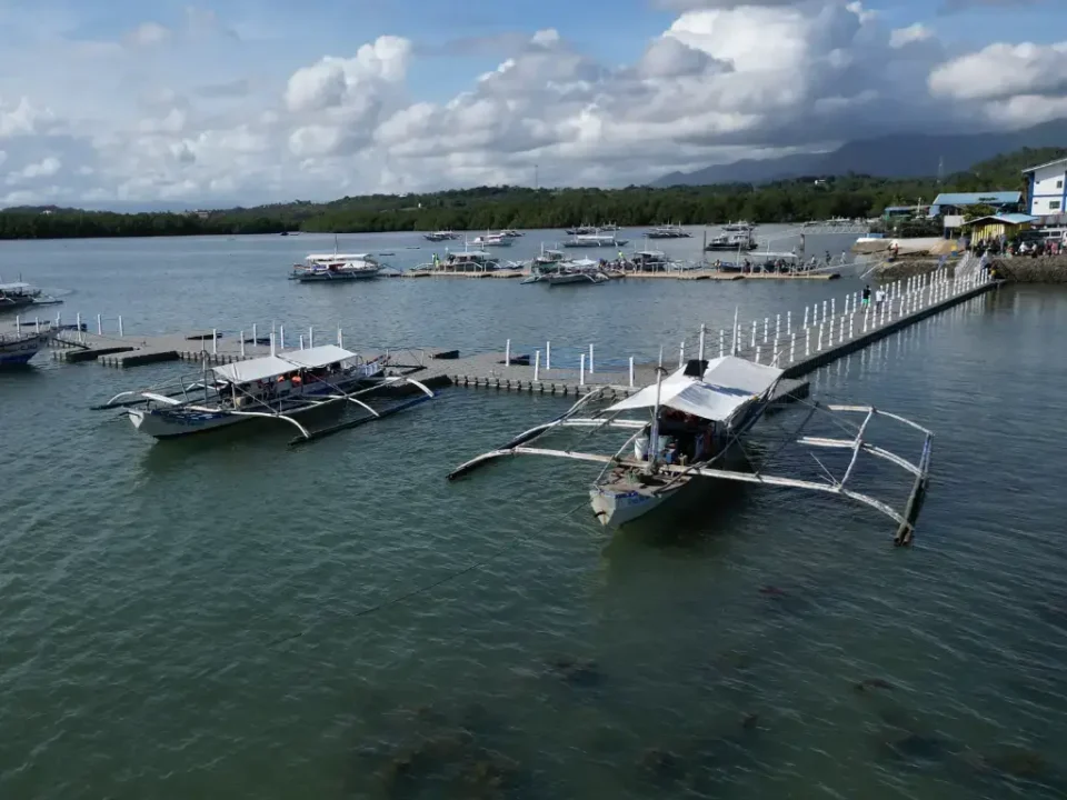 Steg vs. Dock - Schwimmdock (1)