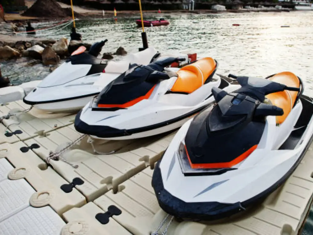 get-jet-ski-off-5-1