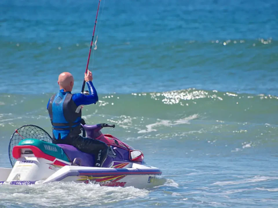 Jet-ski pour la pêche