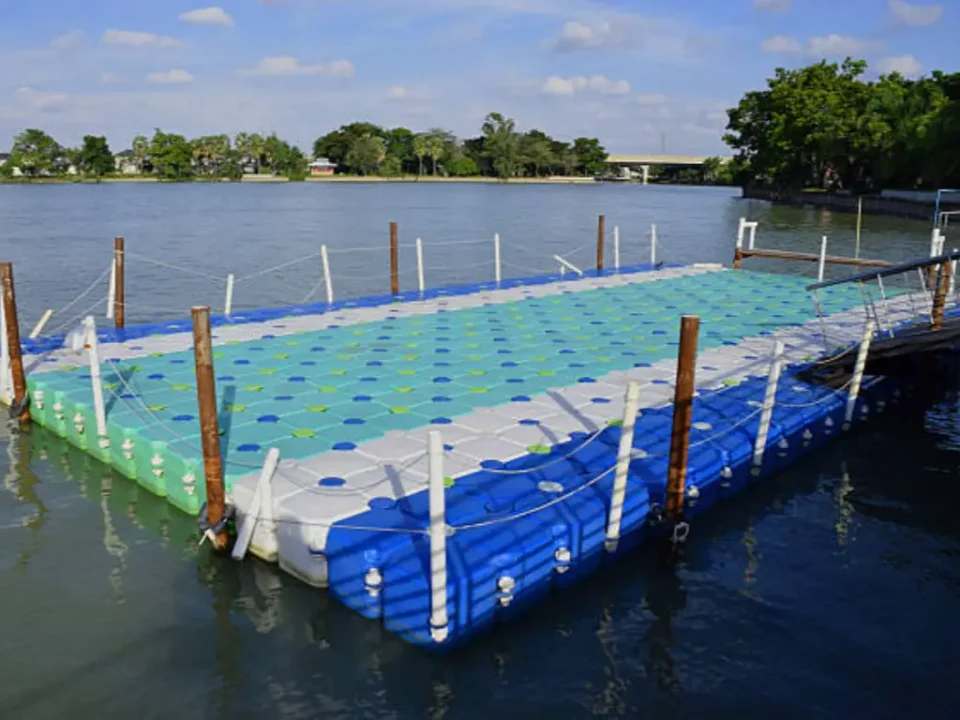 Floating Pontoon Dock1
