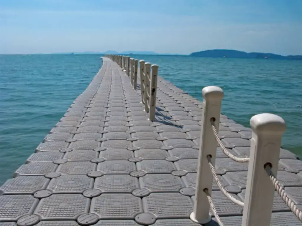 How to Make a Floating Dock More Stable1