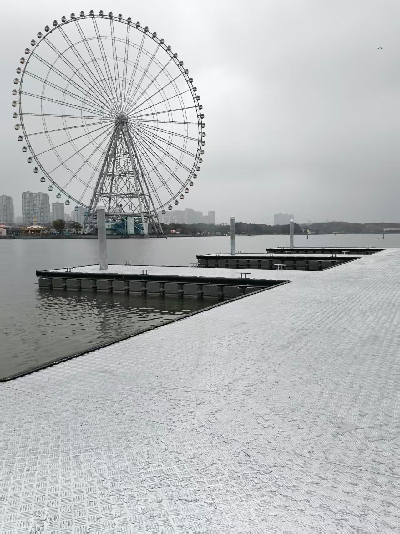 铺铝花文板码头3